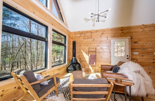 North Glade Hills House | 145 m² House ∙ 4 bedrooms ∙ 12 guests