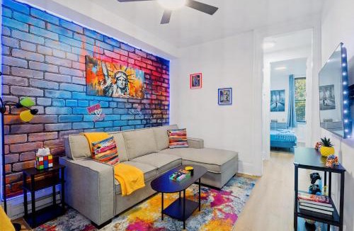 Hoboken Apartment | 15 Minutes to NYC - A Fun & Colorful Getaway