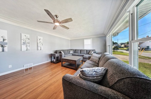 Erie House | 152 m² House ∙ 3 bedrooms ∙ 12 guests