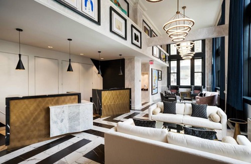 Downtown Richmond Resort | 152 m² Resort ∙ 127 guests