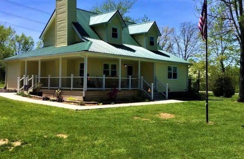 Monterey House | 155 m² House ∙ 3 bedrooms ∙ 6 guests