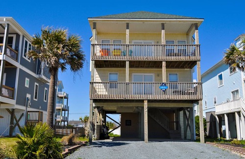 North Topsail Beach House | 158 m² House ∙ 4 bedrooms ∙ 8 guests