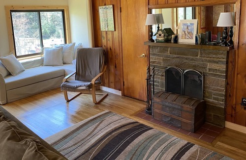 Mount Nebo Cabin | 16 acre retreat with large fishing pond and a butterfly meadow