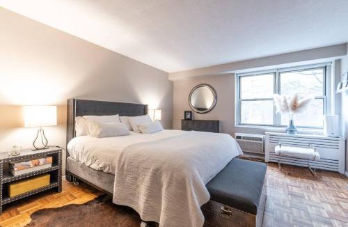 Tribeca Apartment | 1600ft TriBeCa Townhouse - Luxury & Spacious