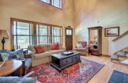 Conneaut Lakeshore Apartment | 167 m² Apartment ∙ 3 bedrooms ∙ 7 guests