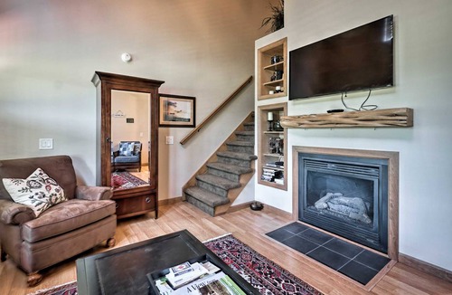 Conneaut Lakeshore Apartment | 167 m² Apartment ∙ 3 bedrooms ∙ 7 guests