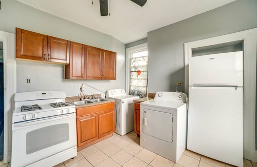 Ross Township Apartment | 167 m² Apartment ∙ 4 bedrooms ∙ 10 guests