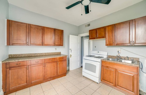 Ross Township Apartment | 167 m² Apartment ∙ 4 bedrooms ∙ 10 guests
