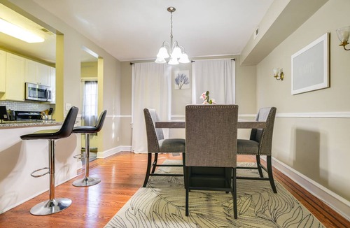 Baltimore Apartment | 171 m² Apartment ∙ 3 bedrooms ∙ 6 guests