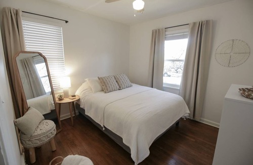 Cleveland House | 177 m² House ∙ 2 bedrooms ∙ 4 guests