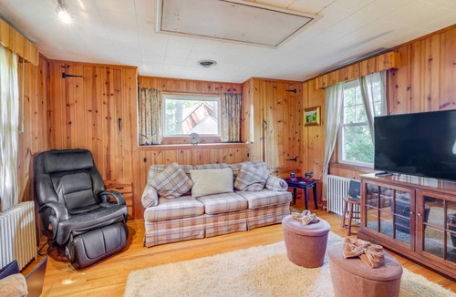 Silver Spring House | 186 m² House ∙ 3 bedrooms ∙ 6 guests