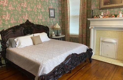 Sumter Bed & Breakfast | 1912 Bed and Breakfast