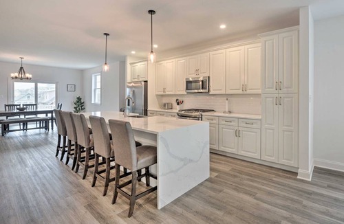 North Wildwood Apartment | 195 m² Apartment ∙ 4 bedrooms ∙ 13 guests