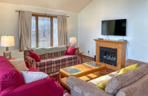 McGaheysville House | 198 m² House ∙ 5 bedrooms ∙ 14 guests