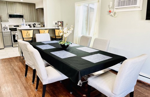 Greenville House | 2 Bedroom & 5 Beds ★FREE Driveway Parking★ near NYC, EWR, Cruise Port