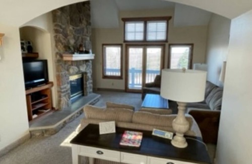 Clymer Condo | 2 Bedroom Condo at Seasons at Greenwood Forest located at Peek' n Peak Resort.