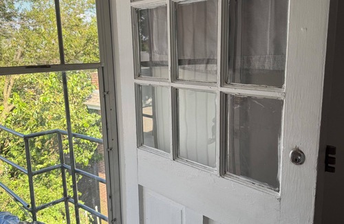 Souderton Apartment | 2 BR, 3rd floor loft in Historic district with downtown views