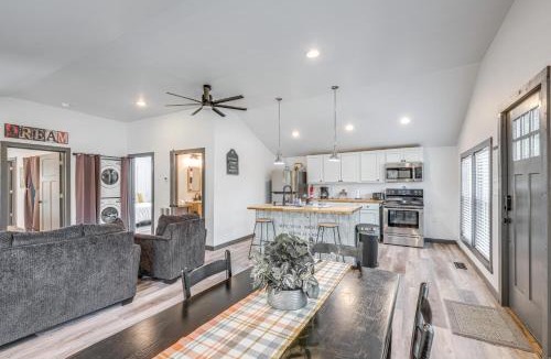 Warm Springs House | 2 Mi to Warm Springs Pools Home with Large Yard!