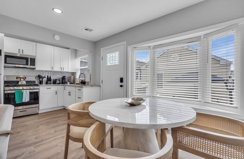 Seaside Heights House | 2 Min to Beach with Towels+ Linens, AC, BBQ Grill, Keurig Coffee