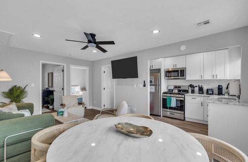 Seaside Heights House | 2 Min to Beach with Towels+ Linens, AC, BBQ Grill, Keurig Coffee