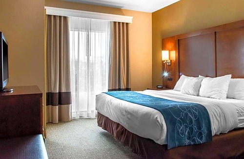 Moosic Hotel | 2-Star Hotel ∙ Comfort Suites Scranton near Montage Mountain