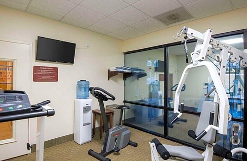 Dodds Addition Hotel | 2-Star Hotel ∙ Quality Inn & Suites Rehoboth Beach – Dewey