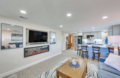 Natrona Apartment | 20 Mi to Pittsburgh: Natrona Heights Apt