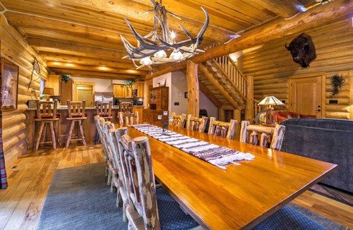 McCall House | 212 m² House ∙ 4 bedrooms ∙ 11 guests