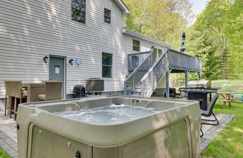 Pocono Summit Cottage | 213 m² Cabin ∙ 4 bedrooms ∙ 12 guests