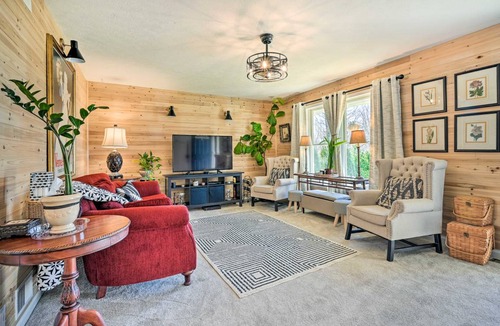 Berkeley Springs House | 213 m² House ∙ 3 bedrooms ∙ 6 guests
