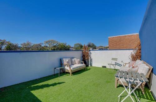 Easterwood House | 214 m² House ∙ 3 bedrooms ∙ 6 guests