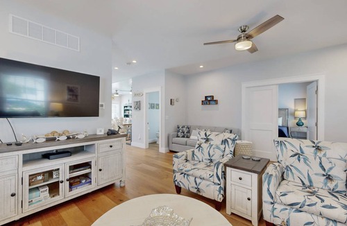Country Club Estates House | 214 m² House ∙ 5 bedrooms ∙ 12 guests