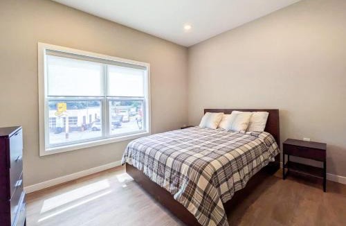 Dunellen Apartment | 222 Brand New 2 Bedroom 1 KIT 2 BATH 1 Living