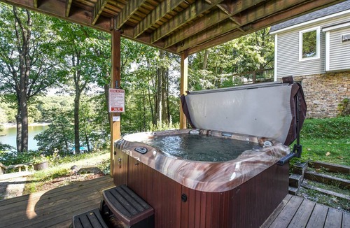 North Glade Hills House | 222 m² House ∙ 4 bedrooms ∙ 10 guests
