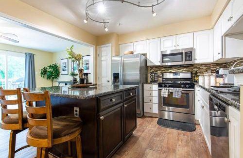 Germantown House | 223 m² House ∙ 3 bedrooms ∙ 6 guests