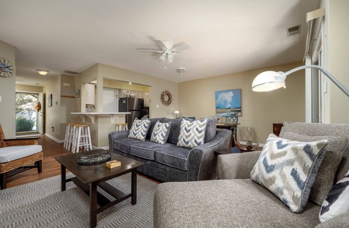 Lewes House | 232 Lakeside Drive, Plantations East (7): 3 BR, 2.5 BA Townhouse in Lewes, Sleeps 6