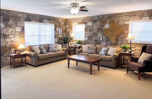 Maynardville House | 233 m² House ∙ 4 bedrooms ∙ 10 guests