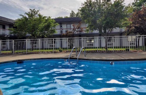 Elyria Hotel | 25 m² Hotel ∙ 127 guests