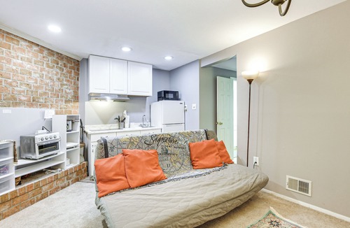 Simpsonville Apartment | < 25 Mi to Downtown Baltimore & DC: Apt w/Deck