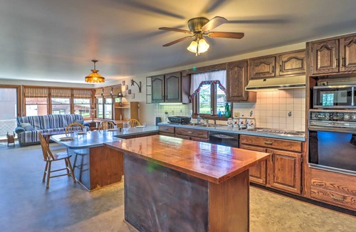 Mifflinburg House | 253 m² House ∙ 4 bedrooms ∙ 10 guests