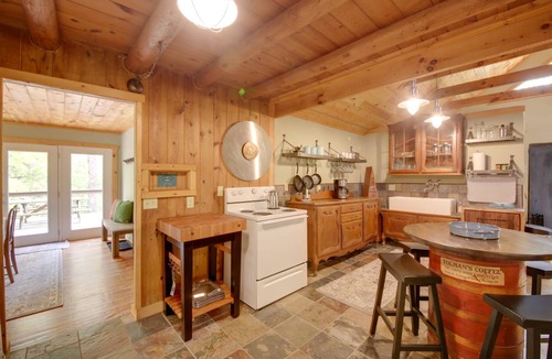 Bath House | 260 m² House ∙ 3 bedrooms ∙ 8 guests
