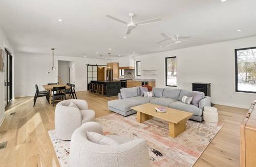 Afton House | 269 m² House ∙ 4 bedrooms ∙ 11 guests