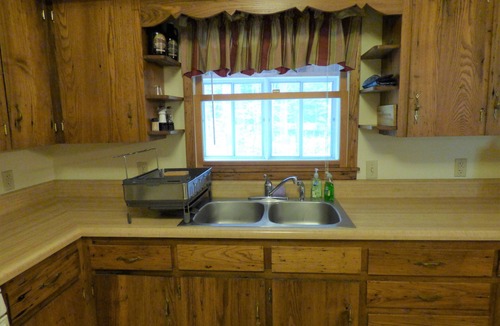 Elkins House | 27 Riverfront Acres of Serene Mountain Views - Dog and Kid paradise!