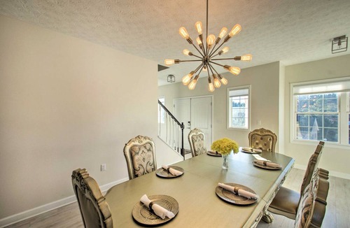 Harrisonburg House | 274 m² House ∙ 4 bedrooms ∙ 8 guests