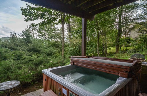 Mountainside House | 278 m² House ∙ 5 bedrooms ∙ 14 guests