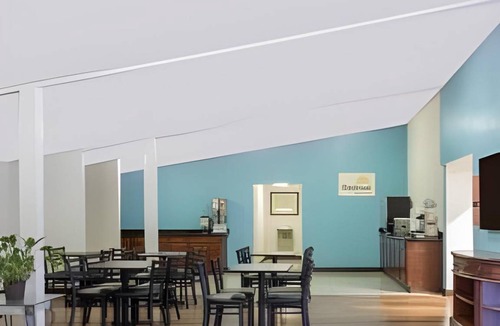 Northwest Hotel | 28 m² Hotel ∙ 127 guests