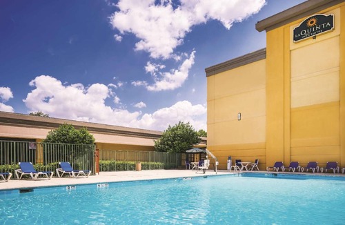 Glen Burnie Hotel | 28 m² Hotel ∙ 127 guests