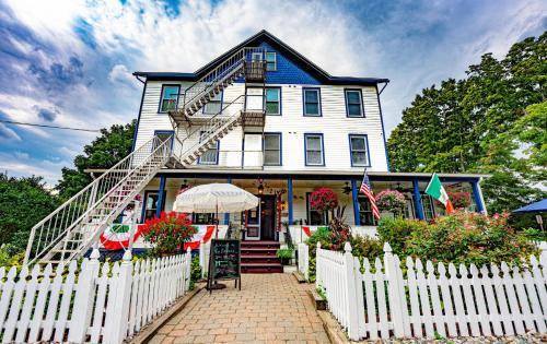 Milford Hotel | 28 m² Hotel ∙ 2 bedrooms ∙ 7 guests
