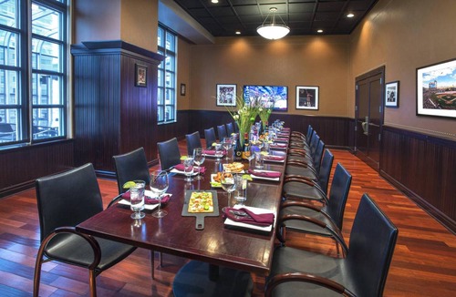 West Conshohocken Hotel | 29 m² Hotel ∙ 127 guests