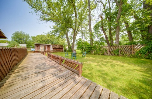 Conneaut House | 297 m² House ∙ 4 bedrooms ∙ 16 guests